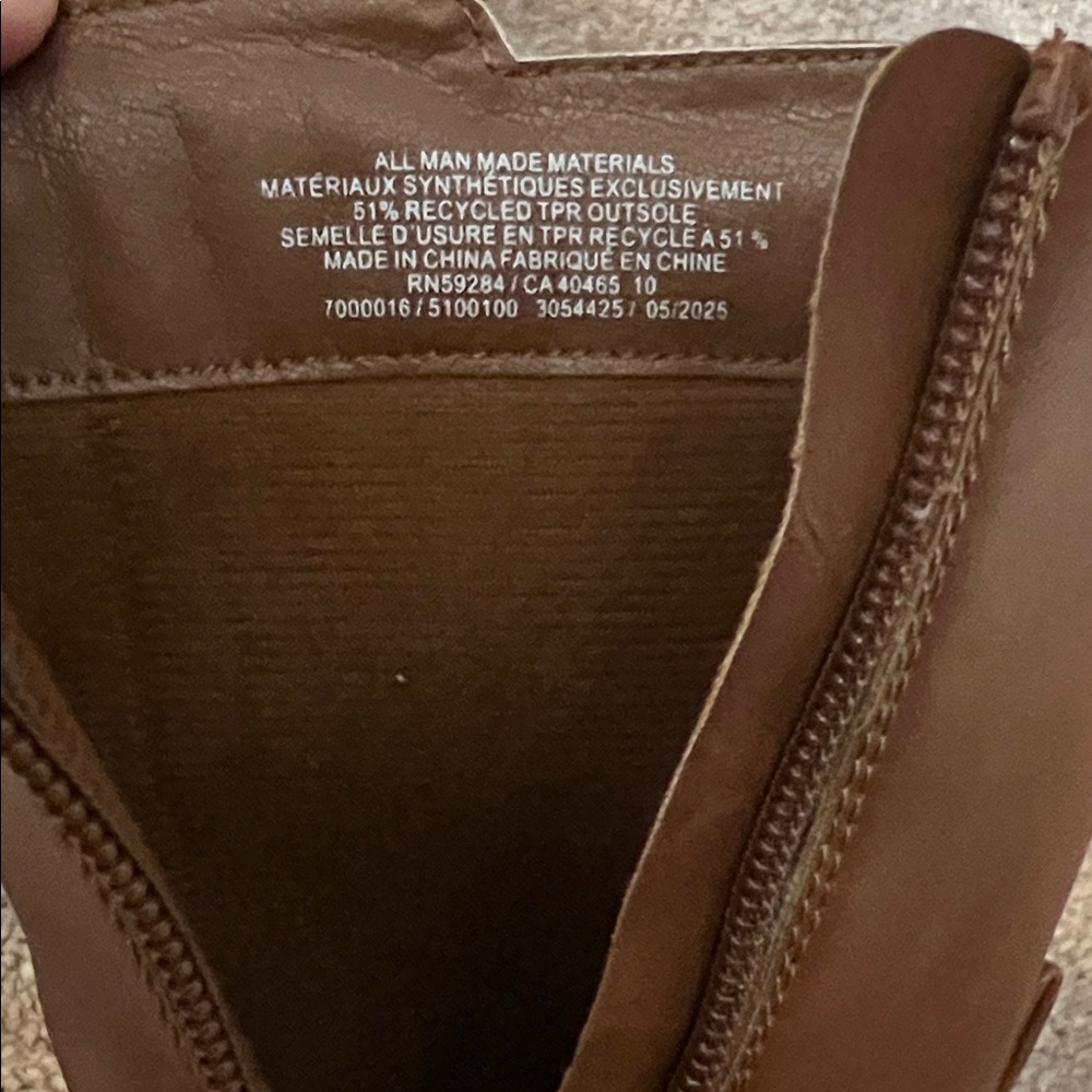 Gymboree Brown Girls Boots - Picture 2 of 3